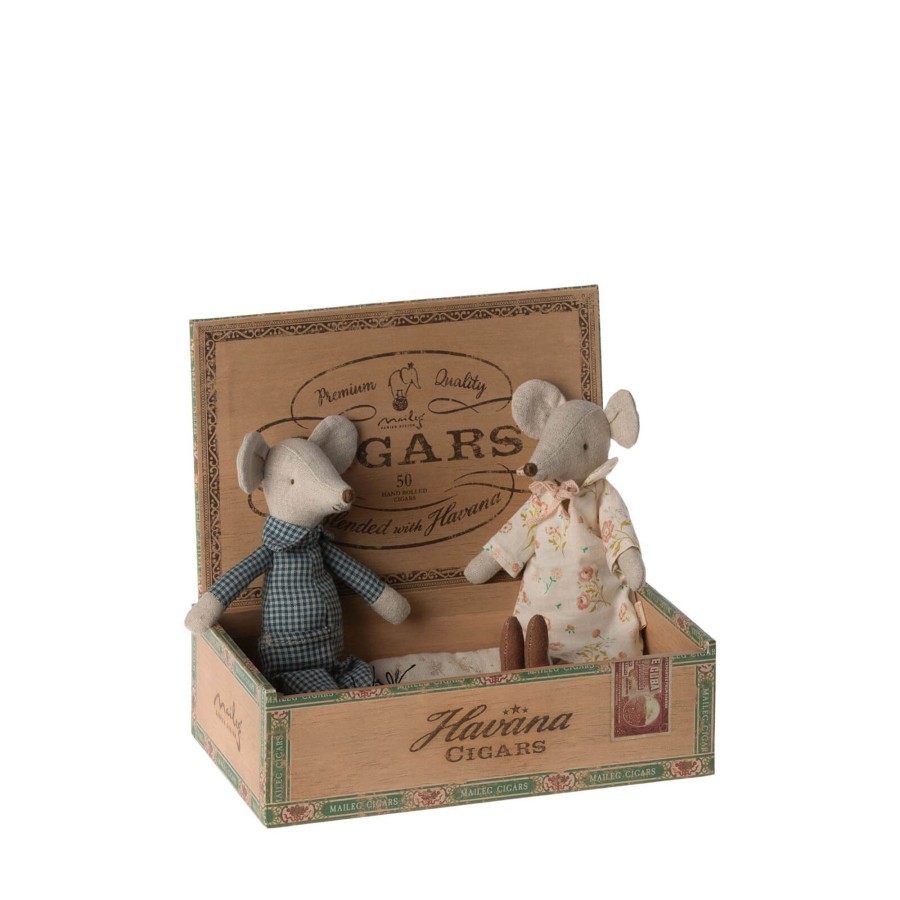 Toys Maileg Soft Toys, Comforters | Grandma And Grandpa Mice In Cigar Box