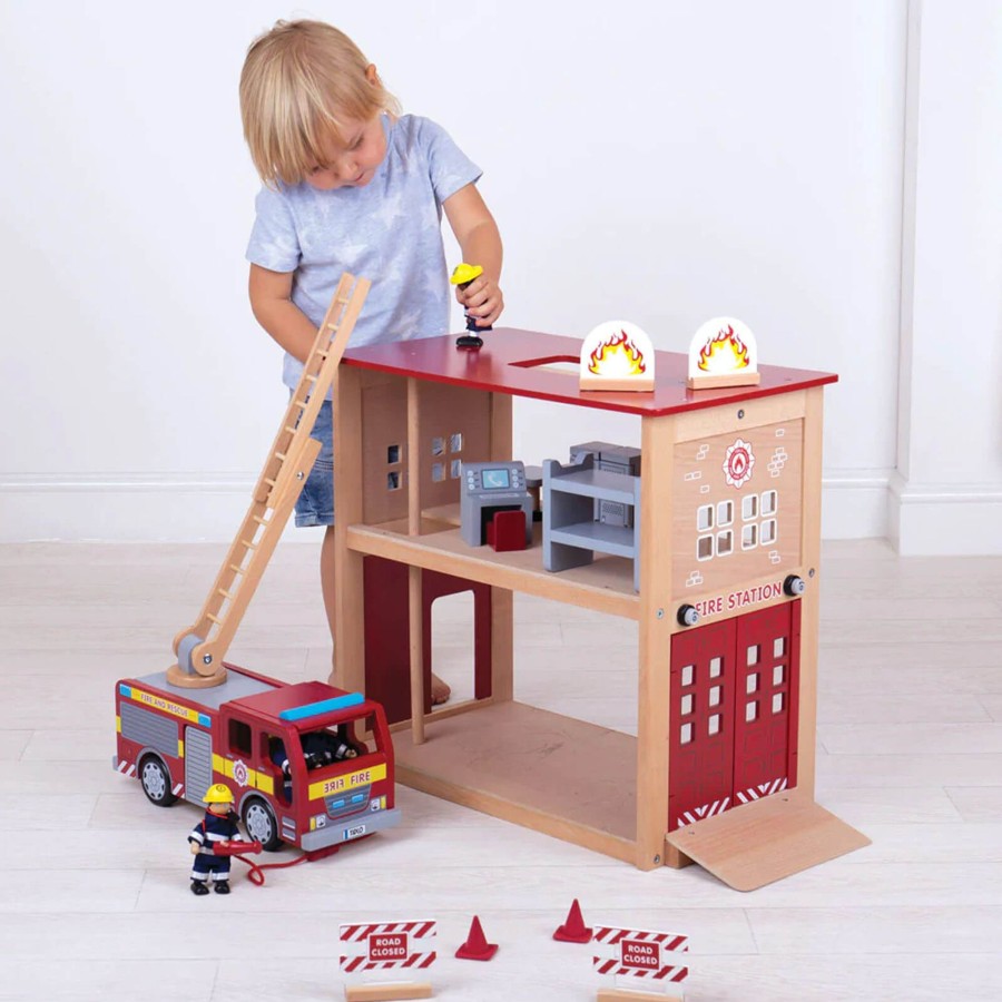 Toys Tidlo Doctor'S Sets, Role Play | Wooden Fire Station